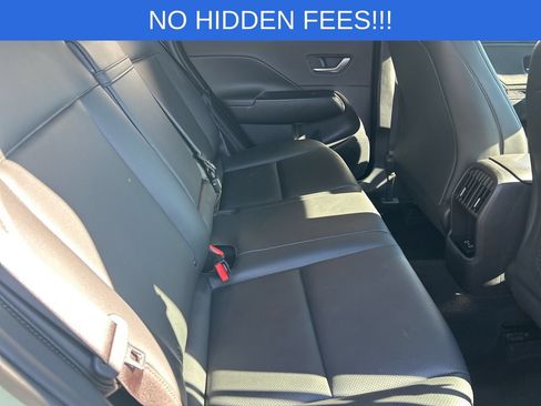 Used 2024 Hyundai Kona Limited AWD/4WD image 15