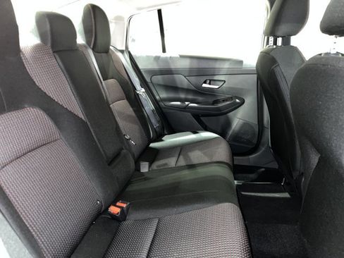 New 2026 Nissan Sentra SR w/ Floor Mat Package FWD image 28