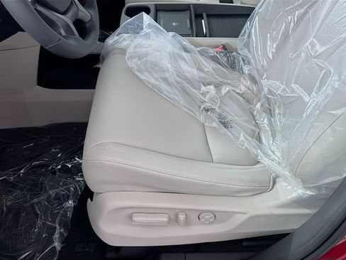 Used 2026 Honda Odyssey EX-L image 17
