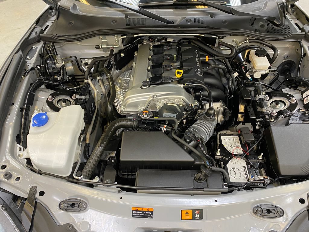 Used 2025 MAZDA MX-5 Miata RF Grand Touring RWD image 10