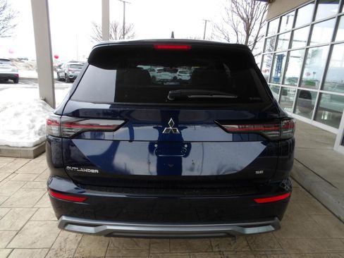 New 2026 Mitsubishi Outlander Trail Edition image 6