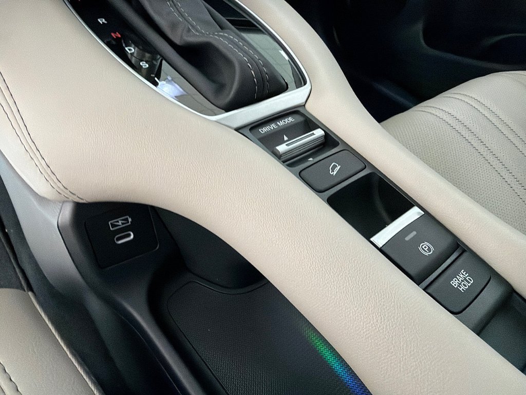 New 2027 Honda HR-V EX-L image 16