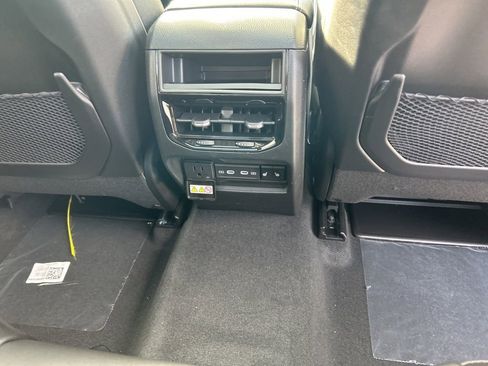 New 2026 Jeep Grand Cherokee Limited image 29