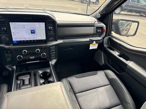 Used 2025 Ford F150 Raptor AWD/4WD image 18
