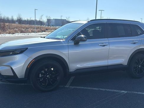 Used 2024 Honda CR-V Sport image 13