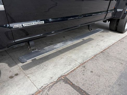 Used 2019 Ford F350 Lariat w/ Lariat Ultimate Package AWD/4WD image 29