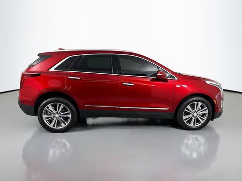 Used 2025 Cadillac XT5 Premium Luxury AWD/4WD image 8