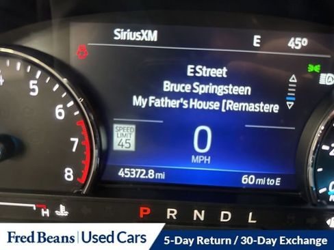 Certified 2022 Ford Explorer XLT w/ Equipment Group 202A image 29