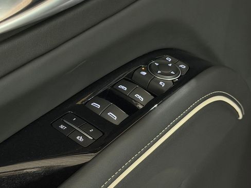 Certified 2023 Cadillac Escalade Premium Luxury w/ Performance Package AWD/4WD image 23