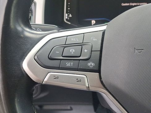 Used 2021 Volkswagen Atlas SEL Premium image 23