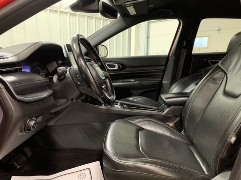 Used 2022 Jeep Compass Limited image 16