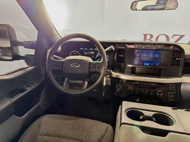 Used 2024 Ford F350 XL w/ 360-Degree Camera Package AWD/4WD image 25