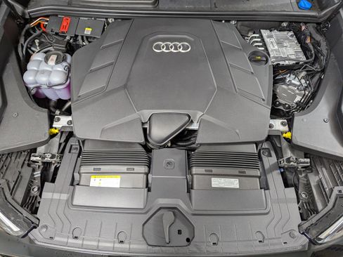 New 2026 Audi Q8 Premium Plus image 32