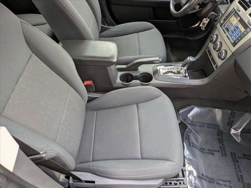 Used 2010 Dodge Avenger Express image 19