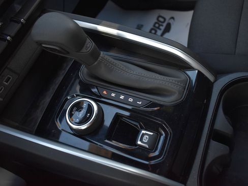 Used 2024 Chevrolet Colorado Trail Boss image 26