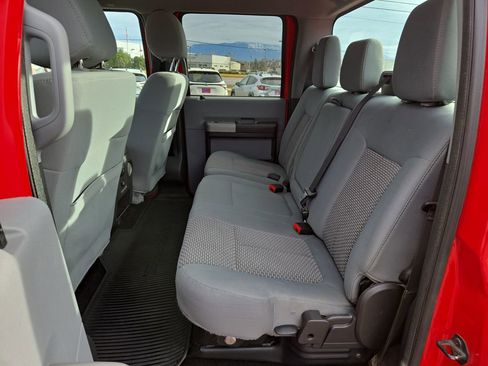 Used 2015 Ford F250 XLT w/ FX4 Off-Road Package image 15