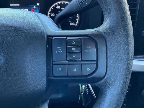 Used 2024 Ford F350 XLT w/ 360-Degree Camera Package AWD/4WD image 11