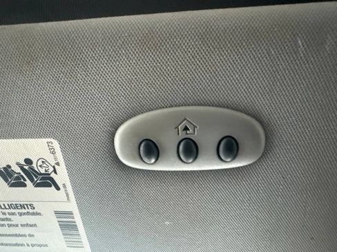 Used 2005 Buick LaCrosse CXL w/ Gold Convenience Package FWD image 45