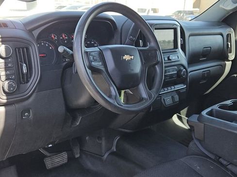 Used 2019 Chevrolet Silverado 1500 Custom w/ Custom Convenience Package image 24