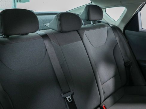 Used 2025 Kia K4 FWD image 27
