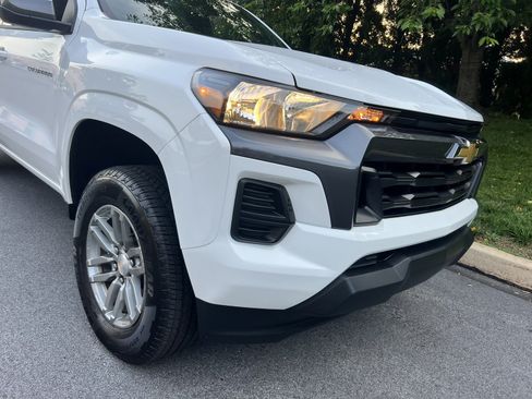 Used 2025 Chevrolet Colorado LT w/ Advanced Trailering Package RWD image 72