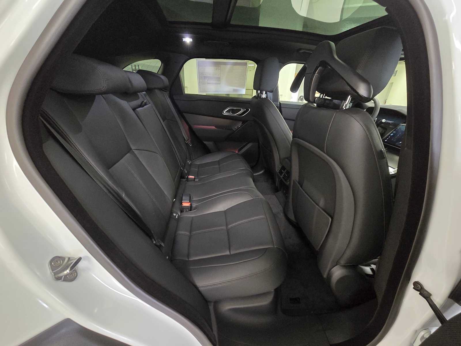 New 2026 Land Rover Range Rover Velar S AWD/4WD image 12