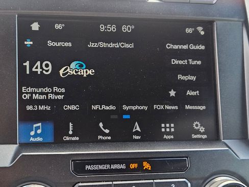 Used 2019 Ford F150 Raptor w/ Equipment Group 802A Luxury AWD/4WD image 18