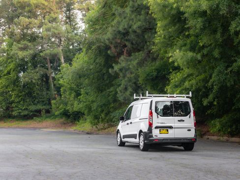 Used 2021 Ford Transit Connect XL FWD image 37