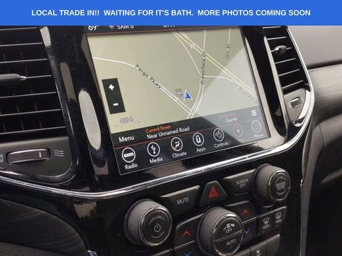 Used 2019 Jeep Grand Cherokee Altitude image 24