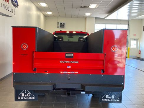 New 2026 Ford F550 4x4 Regular Cab Super Duty w/ XLT Value Package image 6