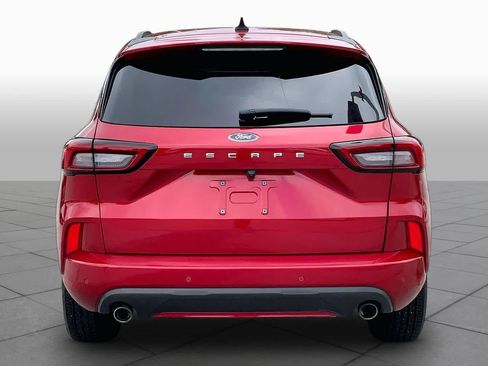 Used 2023 Ford Escape ST-Line w/ Tech Pack #1 FWD image 5
