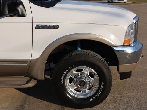 Used 2001 Ford Excursion Limited image 15