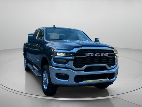 Used 2026 RAM 2500 Big Horn AWD/4WD image 5