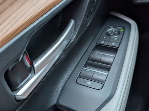 Used 2025 Toyota Grand Highlander AWD image 44