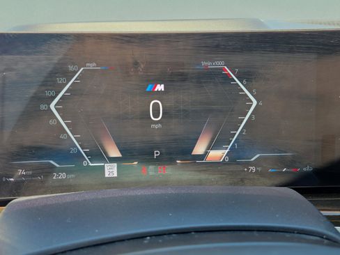 Used 2023 BMW X7 xDrive40i w/ Executive Package AWD/4WD image 26