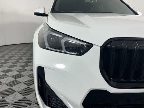 Used 2025 BMW X1 xDrive28i w/ Premium Package AWD/4WD image 2