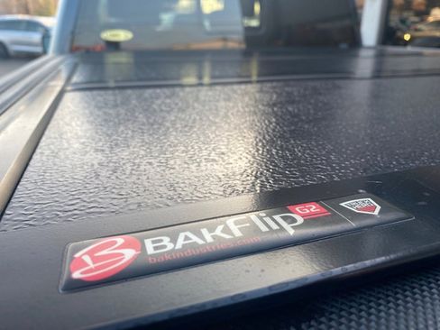 Used 2023 Ford F150 Limited image 9