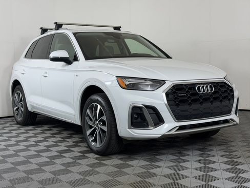 Certified 2023 Audi Q5 2.0T Premium Plus w/ Premium Plus Package AWD/4WD image 7