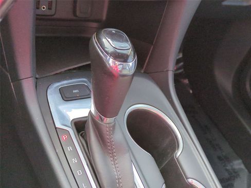 Used 2018 Chevrolet Equinox LT w/ Sun & Infotainment Package image 9