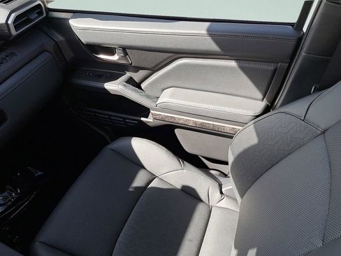 Certified 2025 Toyota Tacoma Limited image 16