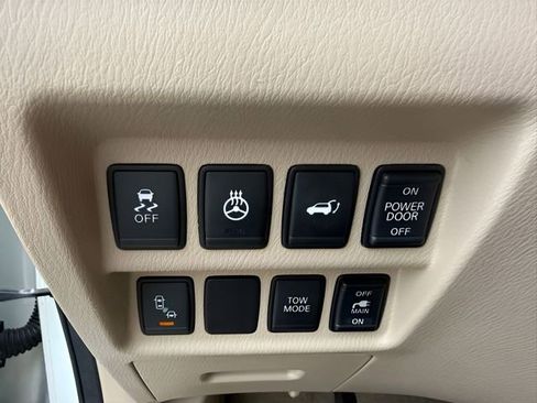 Used 2015 Nissan Pathfinder Platinum AWD/4WD image 20