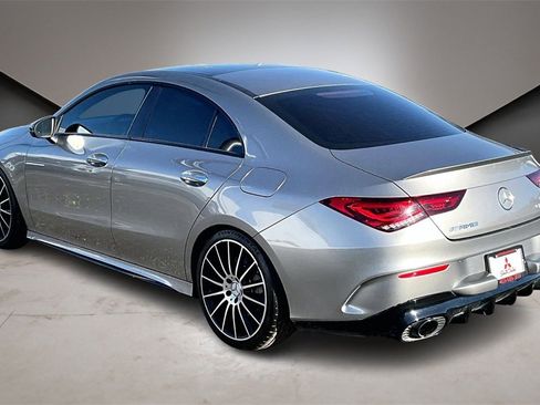Used 2020 Mercedes-Benz CLA 35 AMG 4MATIC image 4