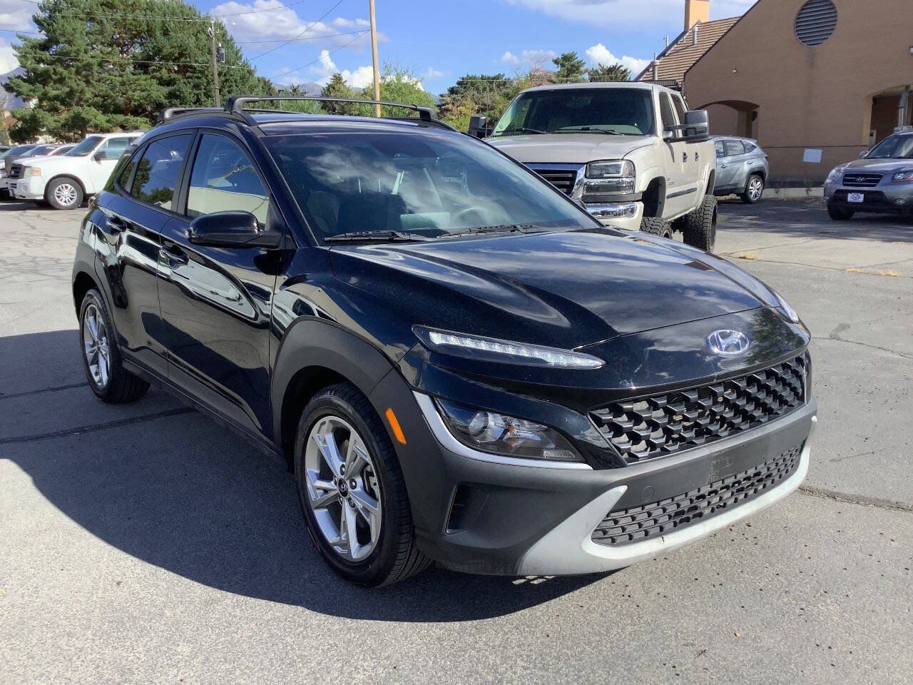 Used 2022 Hyundai Kona SEL AWD/4WD image 1