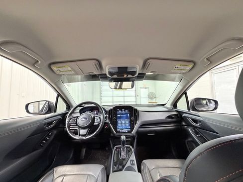 Used 2024 Subaru Crosstrek 2.5i Limited w/ Crosstrek Mirror Package AWD/4WD image 24