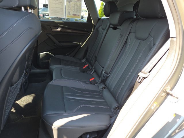 Used 2024 Audi Q5 2.0T Premium Plus AWD/4WD image 11