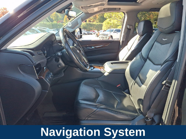 Used 2020 Cadillac Escalade Premium Luxury AWD/4WD image 2