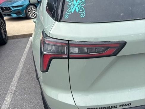 Used 2025 Chevrolet Equinox ACTIV w/ Safety and Technology Package image 11