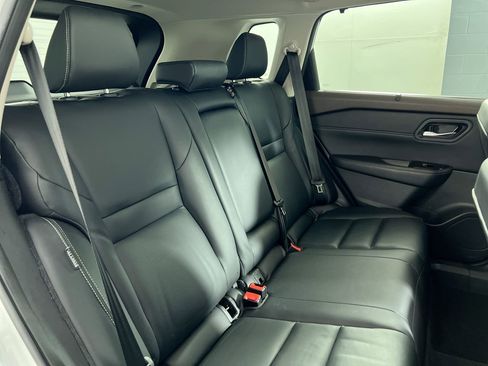 Used 2023 Nissan Rogue SL w/ SL Premium Package image 27