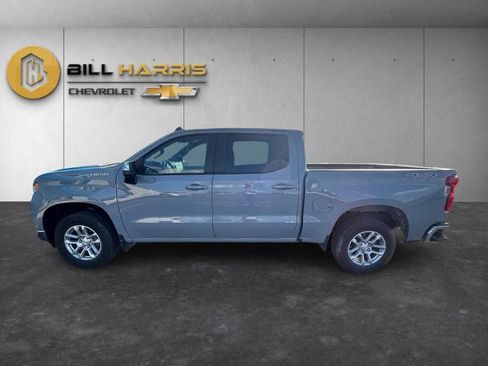 Used 2024 Chevrolet Silverado 1500 LT AWD/4WD image 8