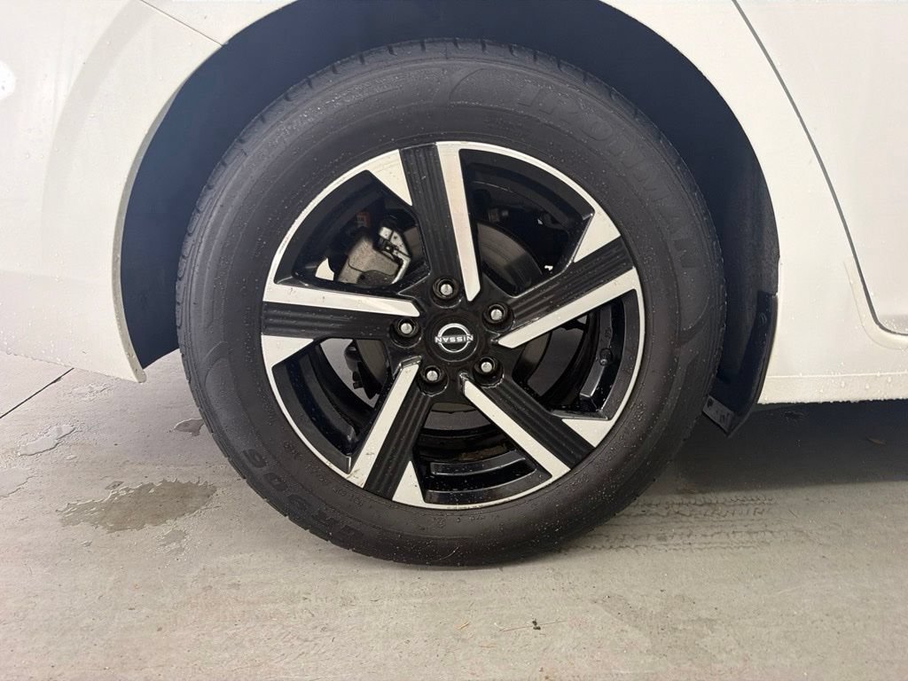 Used 2024 Nissan Sentra SV FWD image 12